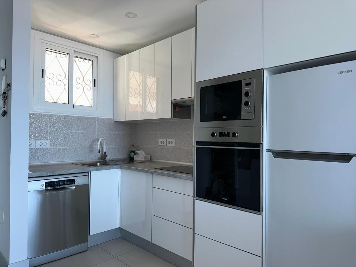 Parque Santiago II , Renovated, Ocean View, Heated Swimming Pool ! Apartment Playa de las Americas  Exterior foto