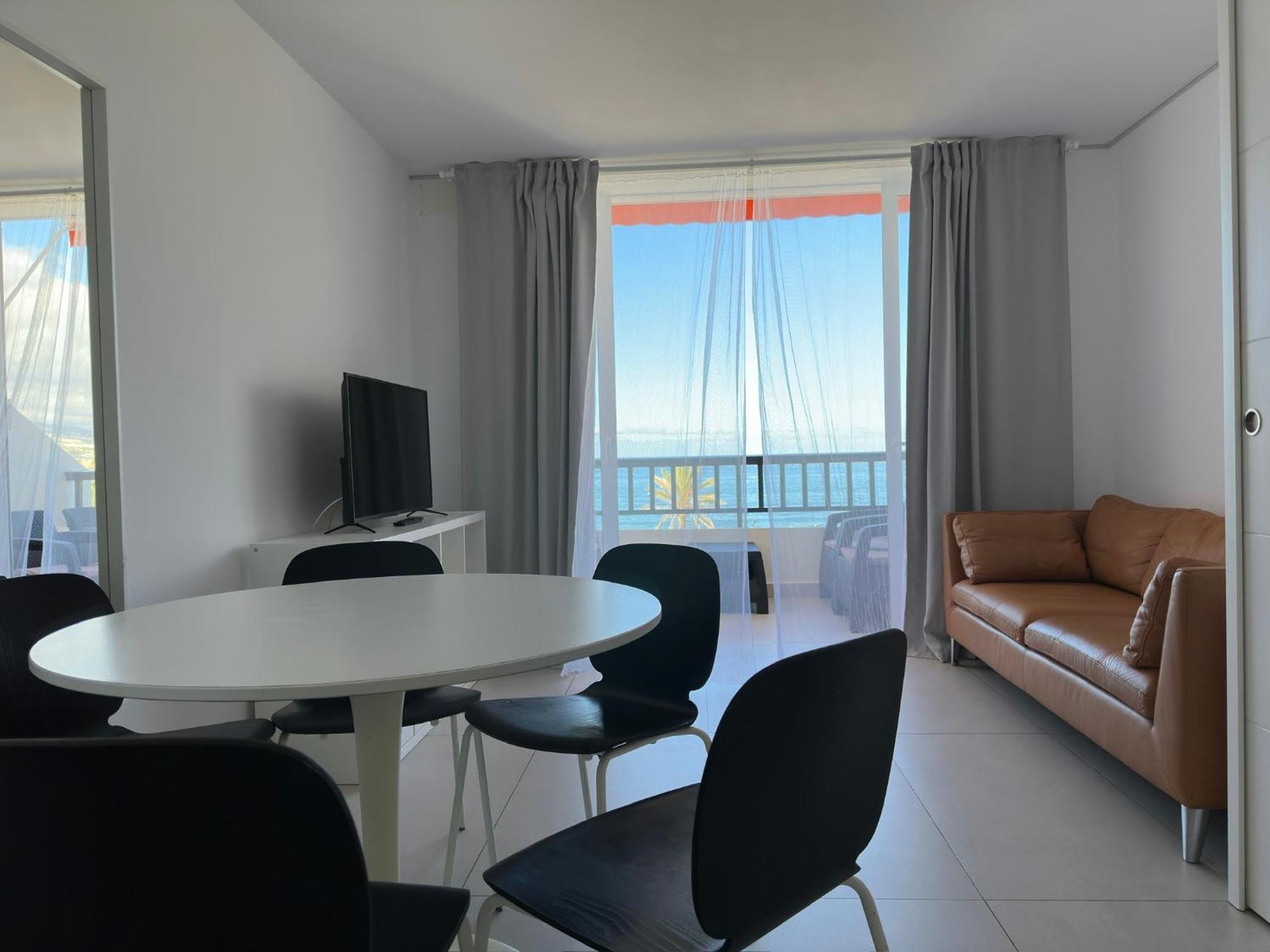 Parque Santiago II , Renovated, Ocean View, Heated Swimming Pool ! Apartment Playa de las Americas  Exterior foto